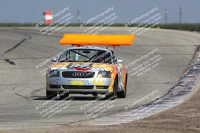 media/Sep-28-2025-24 Hours of Lemons (Sun) [[5dfe0e5f6e]]/12pm (Outside Grapevine)/